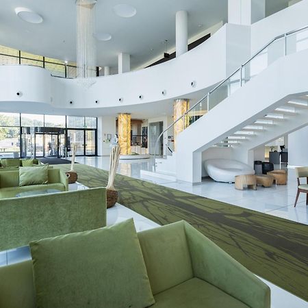 Melia Braga Hotel & Spa المظهر الخارجي الصورة The lobby of the hotel