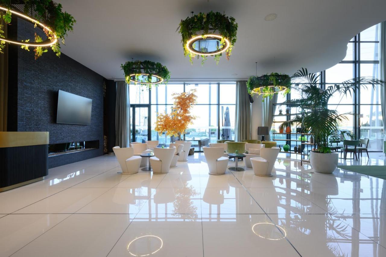 Melia Braga Hotel & Spa المظهر الخارجي الصورة The lobby of the hotel