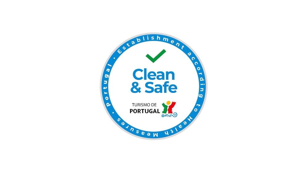 Melia Braga Hotel & Spa المظهر الخارجي الصورة Clean and Safe stamp