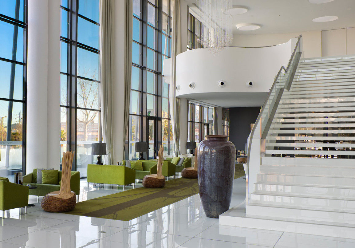 Melia Braga Hotel & Spa المظهر الخارجي الصورة The lobby of the hotel