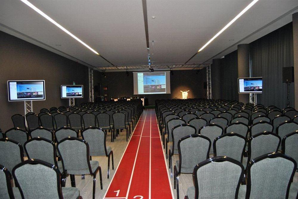 Melia Braga Hotel & Spa المرافق الصورة The auditorium